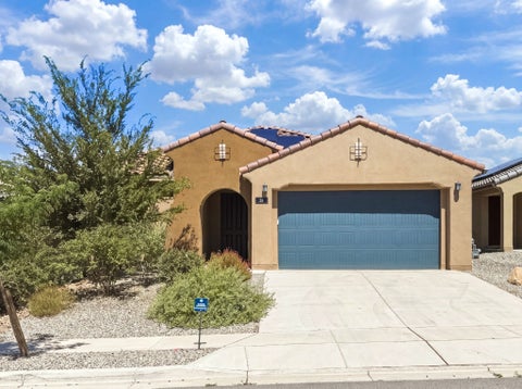 Tiny photo for 25 Wirecrest Lane, Santa Fe, NM 87508 (MLS # 202603147)