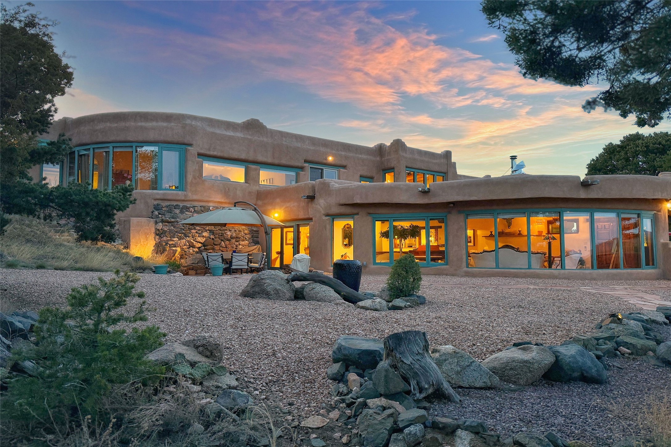 8 Hampton Road, Santa Fe, New Mexico image 1