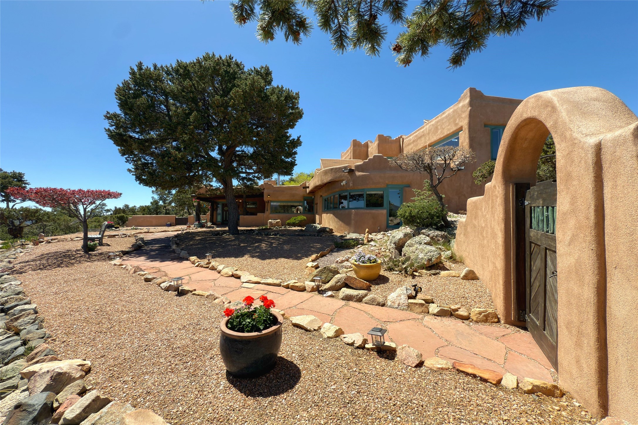 8 Hampton Road, Santa Fe, New Mexico image 15