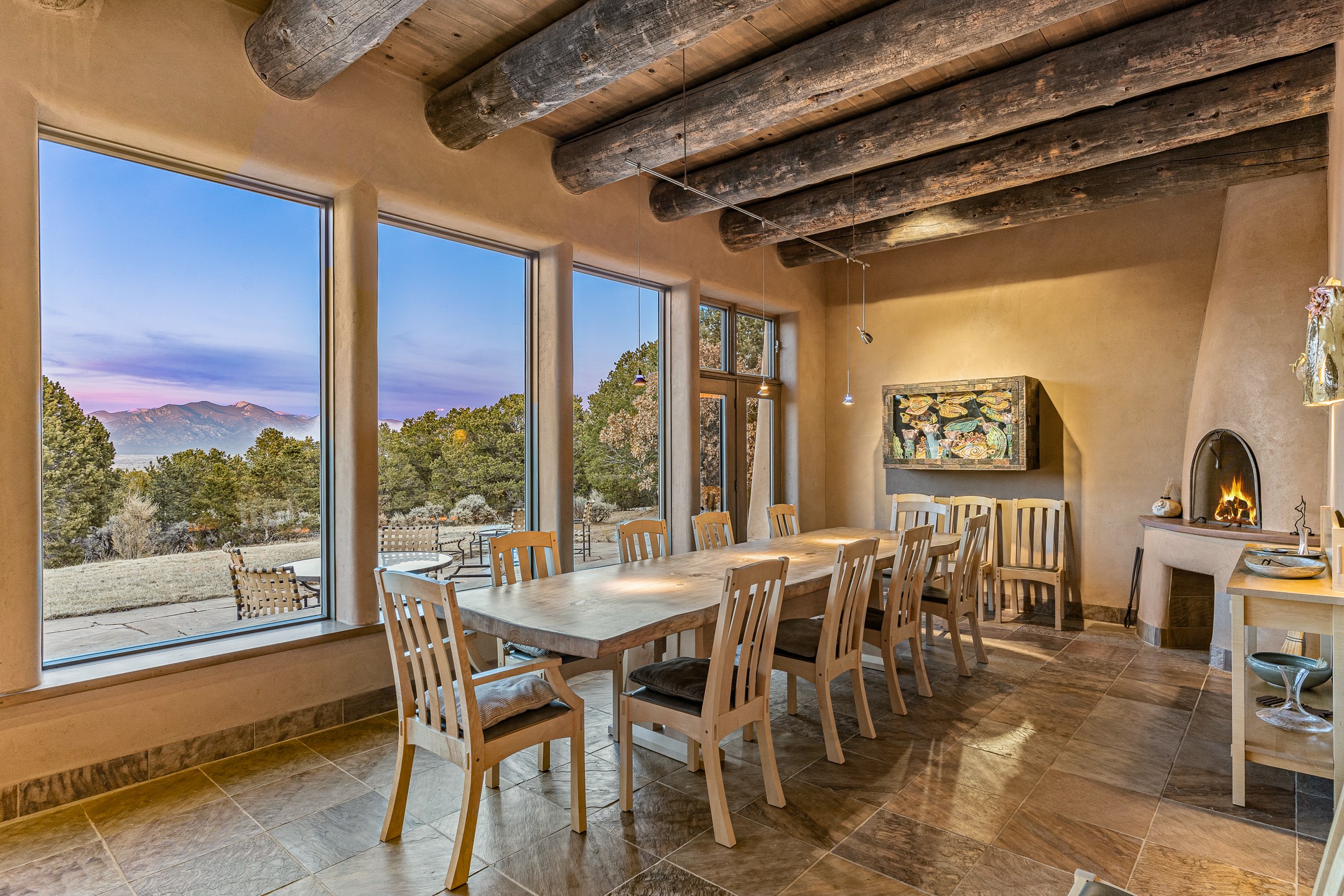 128 Outlaw Trail, Ranchos de Taos, New Mexico image 13