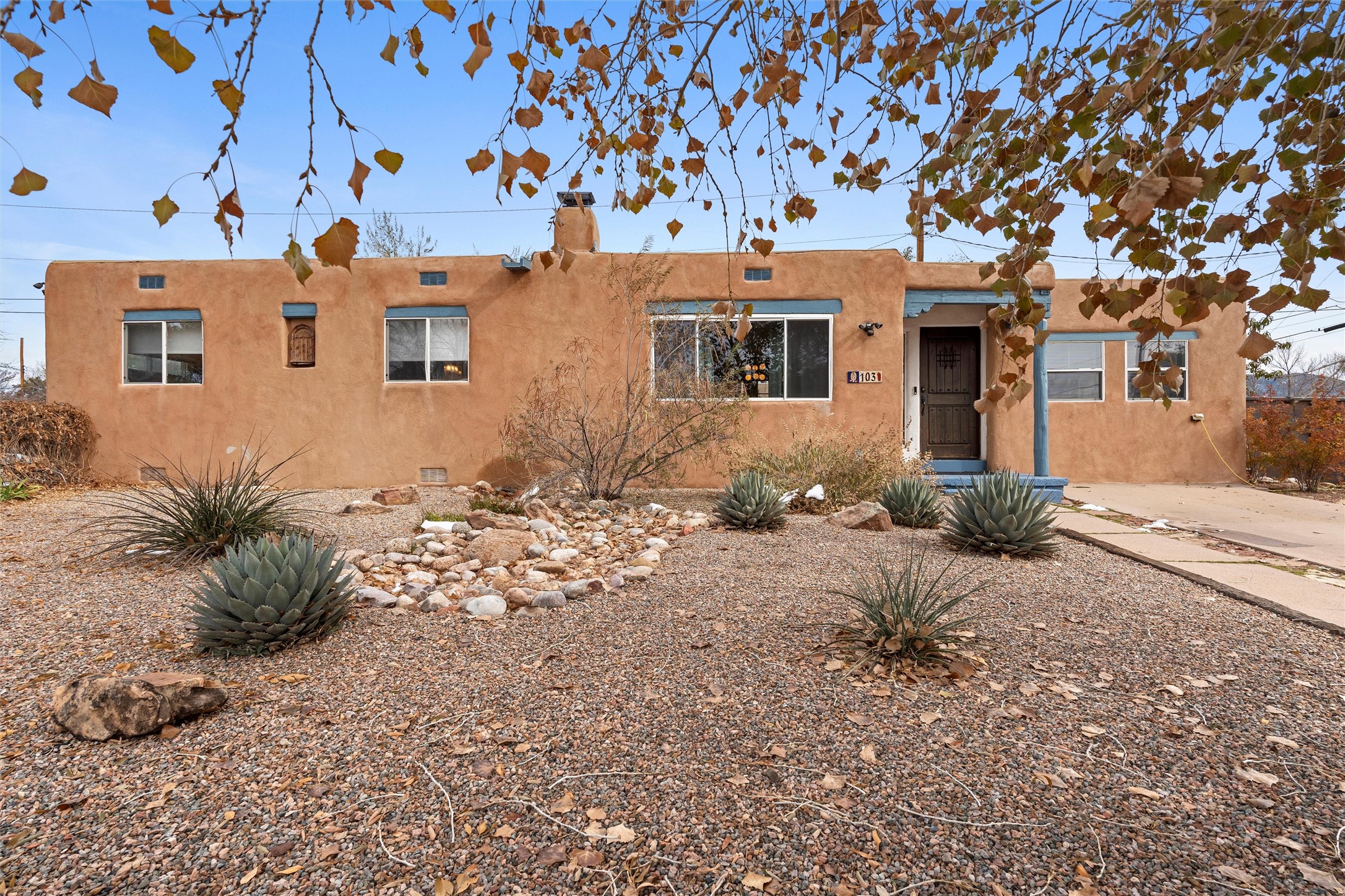 103 Solana Drive, Santa Fe, New Mexico image 2