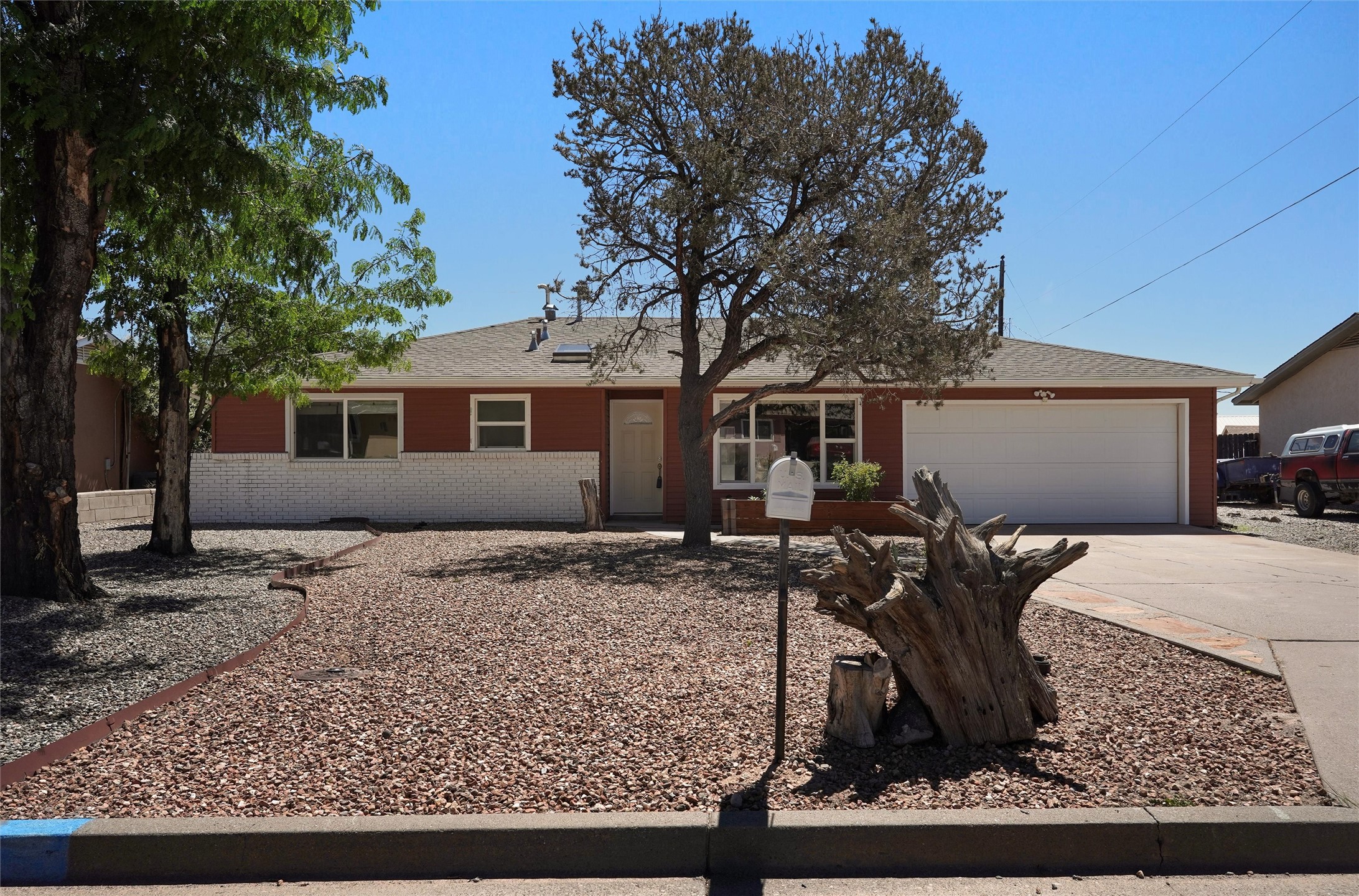76 Isleta Drive - Photo 2