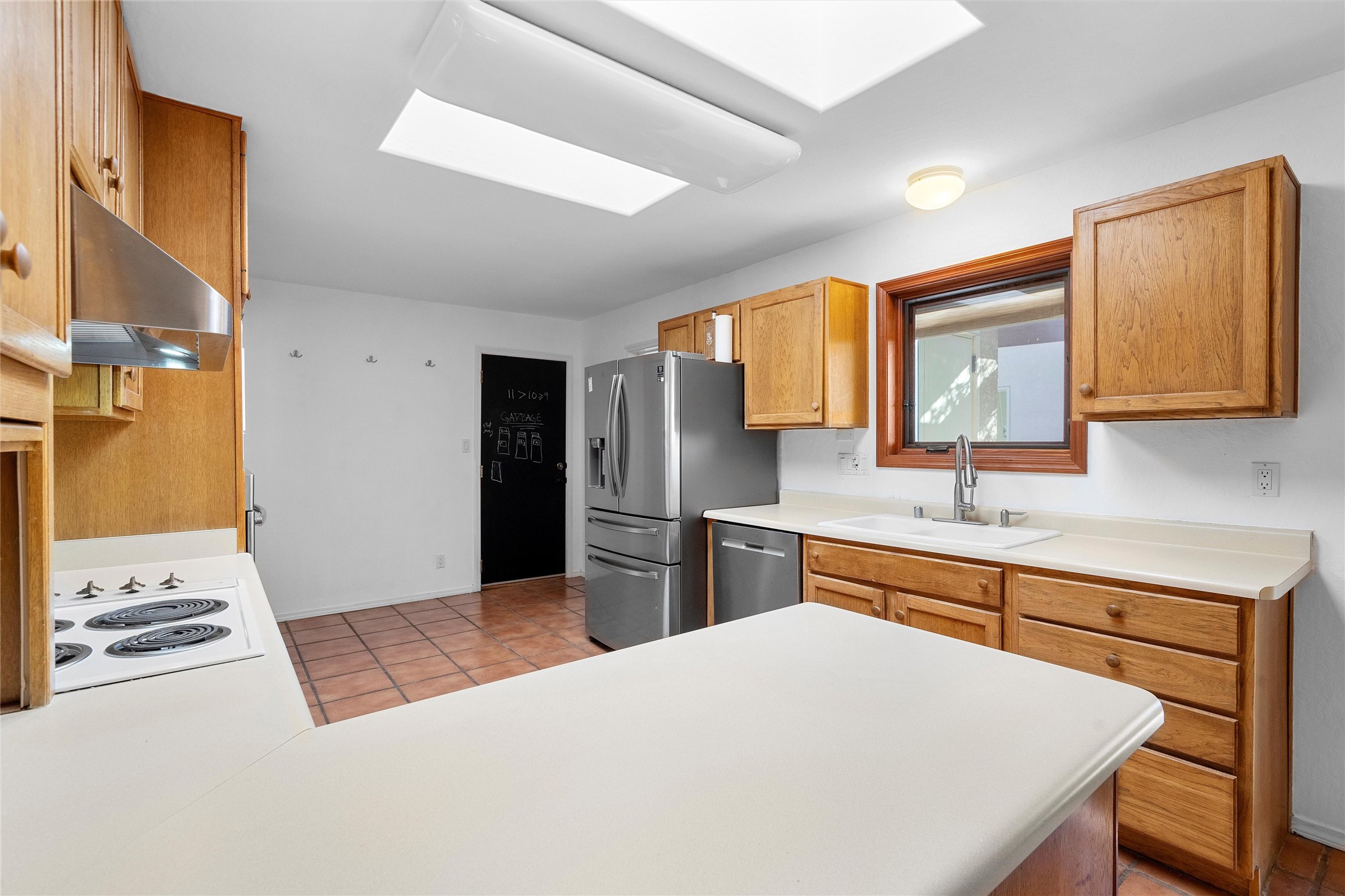 2878 Brushwood Street, Albuquerque, New Mexico image 25