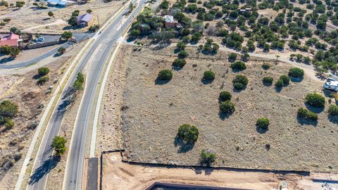 Vacant Land For Sale - 4578 Governor Miles Rd<br/> Santa Fe, NM 87507