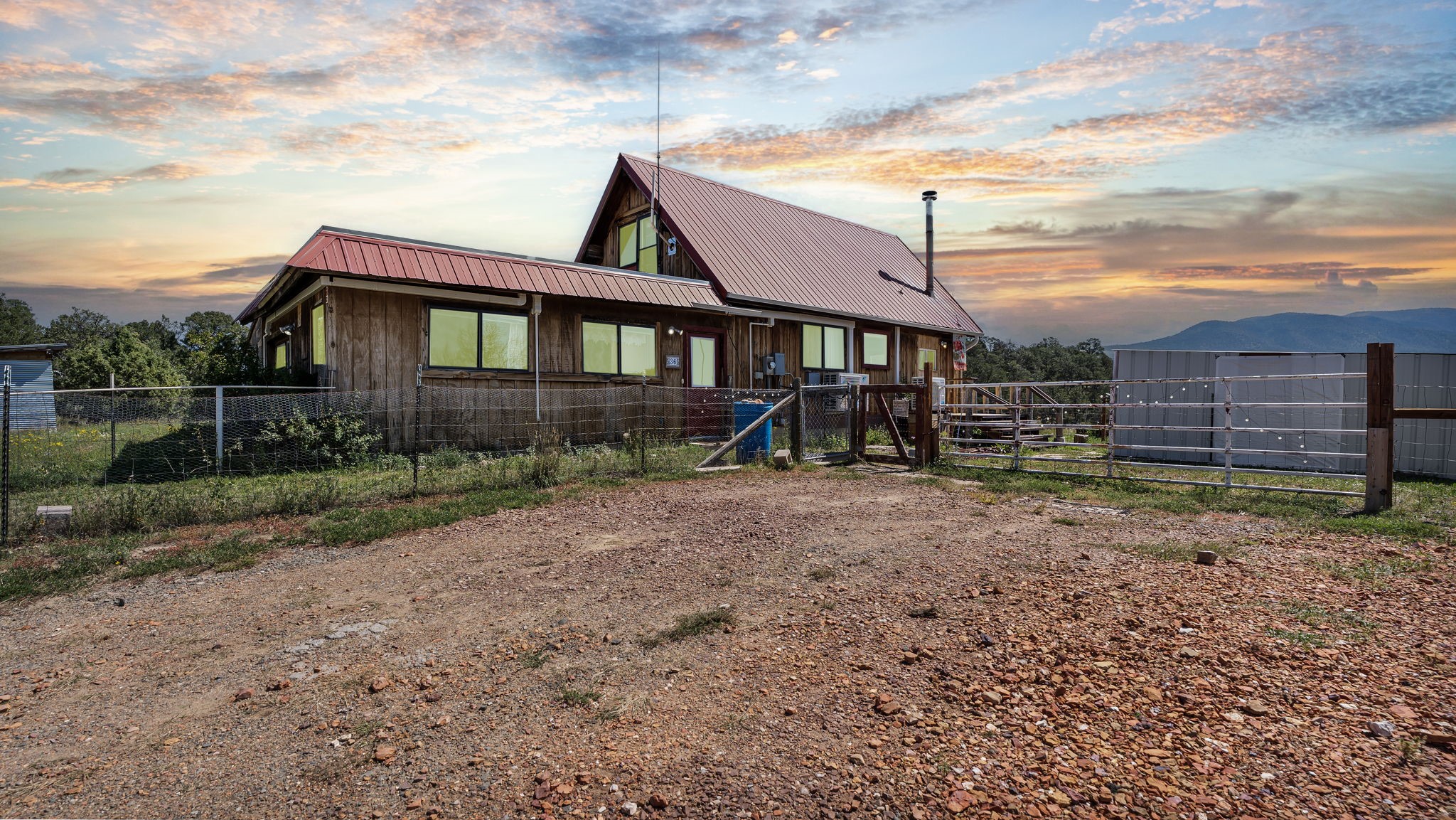 36 Albers Valley Road, Regina, New Mexico image 3