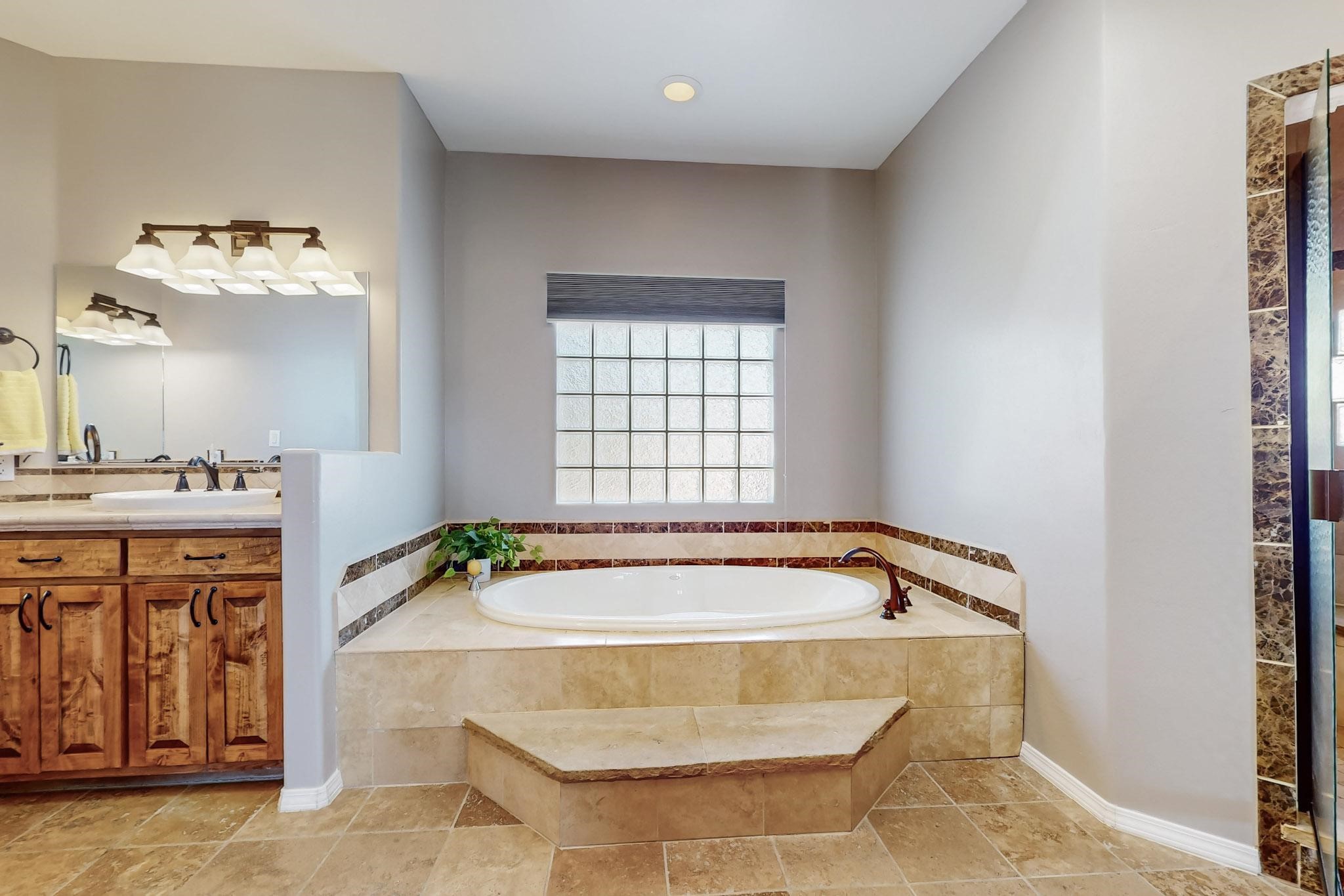 22 Calle Capulin, Santa Fe, New Mexico image 18