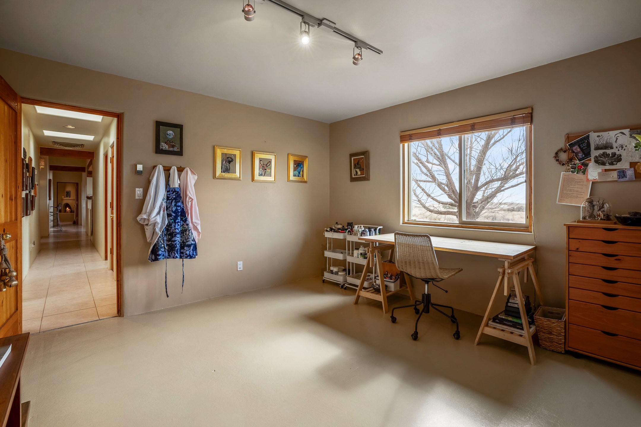 Santa Fe, New Mexico 87508, United States, 4 Bedrooms Bedrooms, ,2 BathroomsBathrooms,Residential,Active,85642