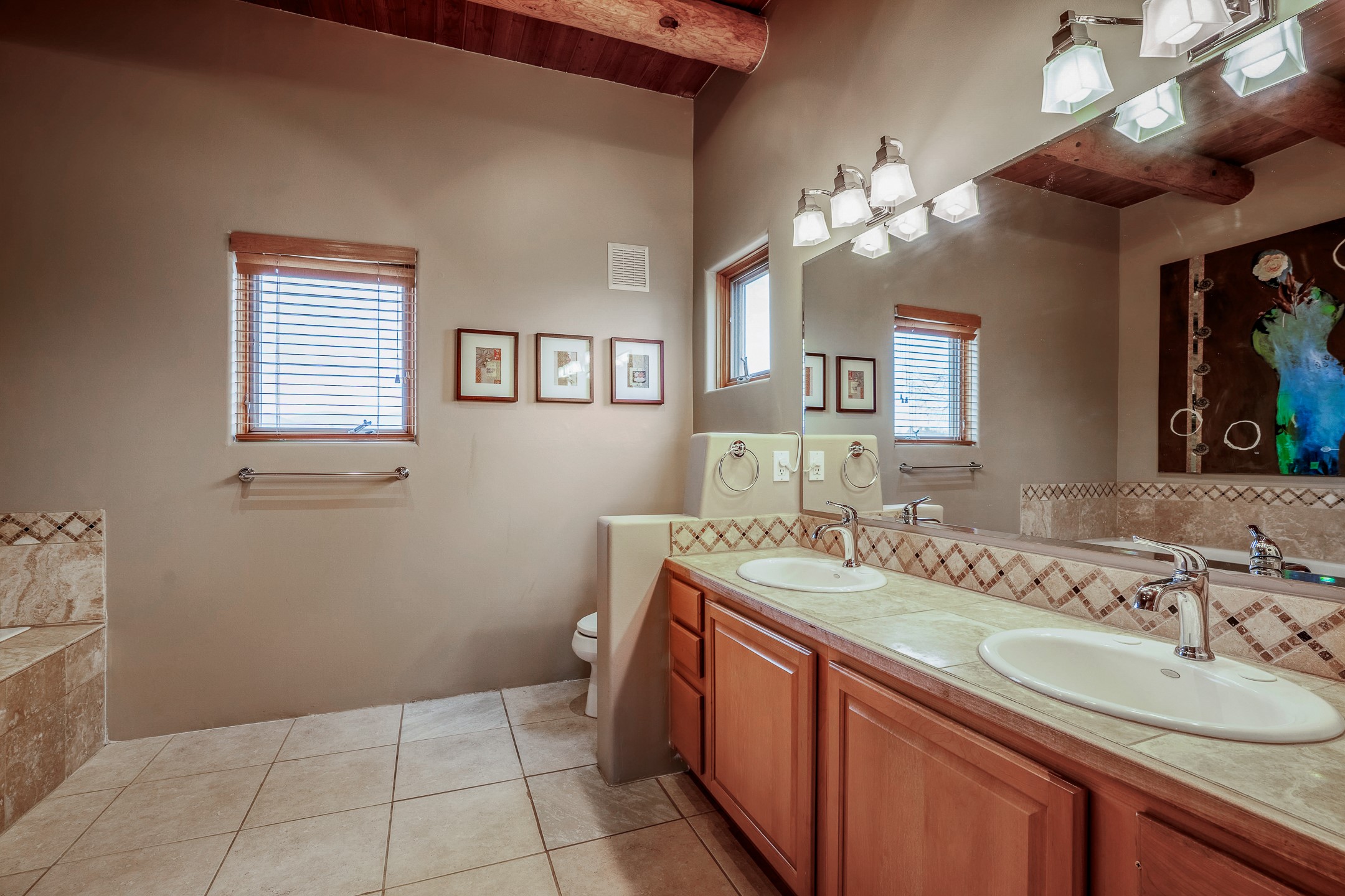 Santa Fe, New Mexico 87508, United States, 4 Bedrooms Bedrooms, ,2 BathroomsBathrooms,Residential,Active,85642