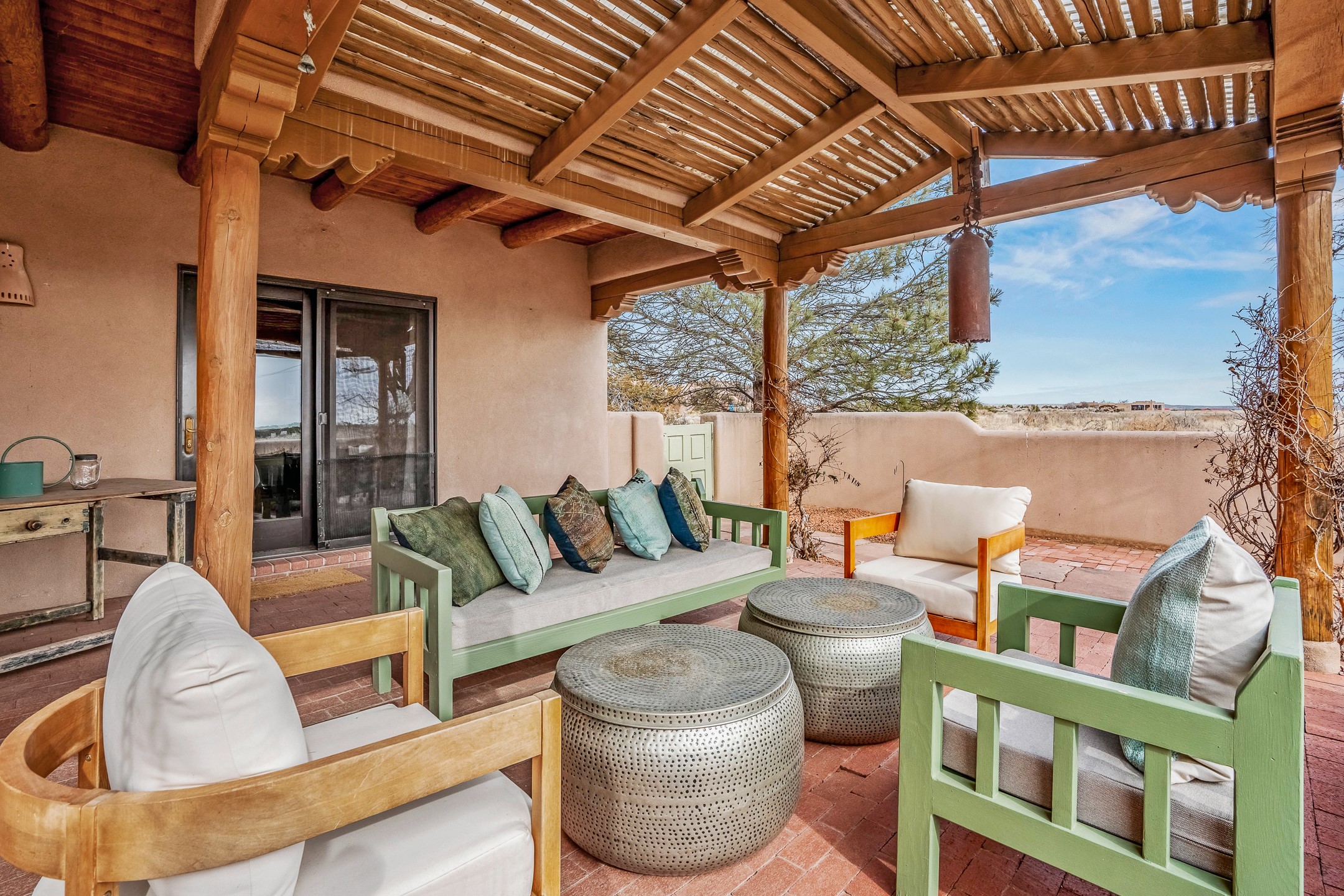 Santa Fe, New Mexico 87508, United States, 4 Bedrooms Bedrooms, ,2 BathroomsBathrooms,Residential,Active,85642