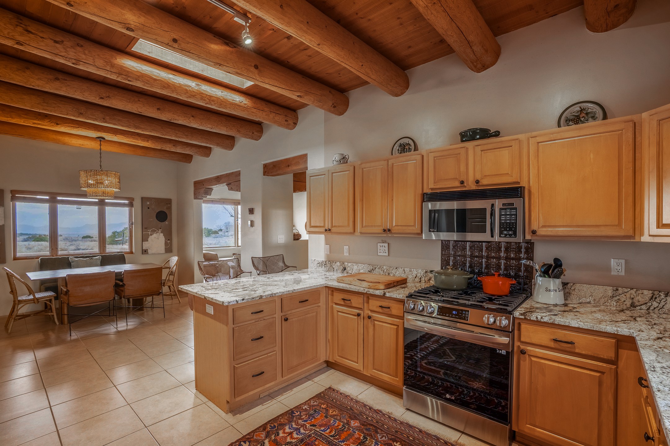 Santa Fe, New Mexico 87508, United States, 4 Bedrooms Bedrooms, ,2 BathroomsBathrooms,Residential,Active,85642