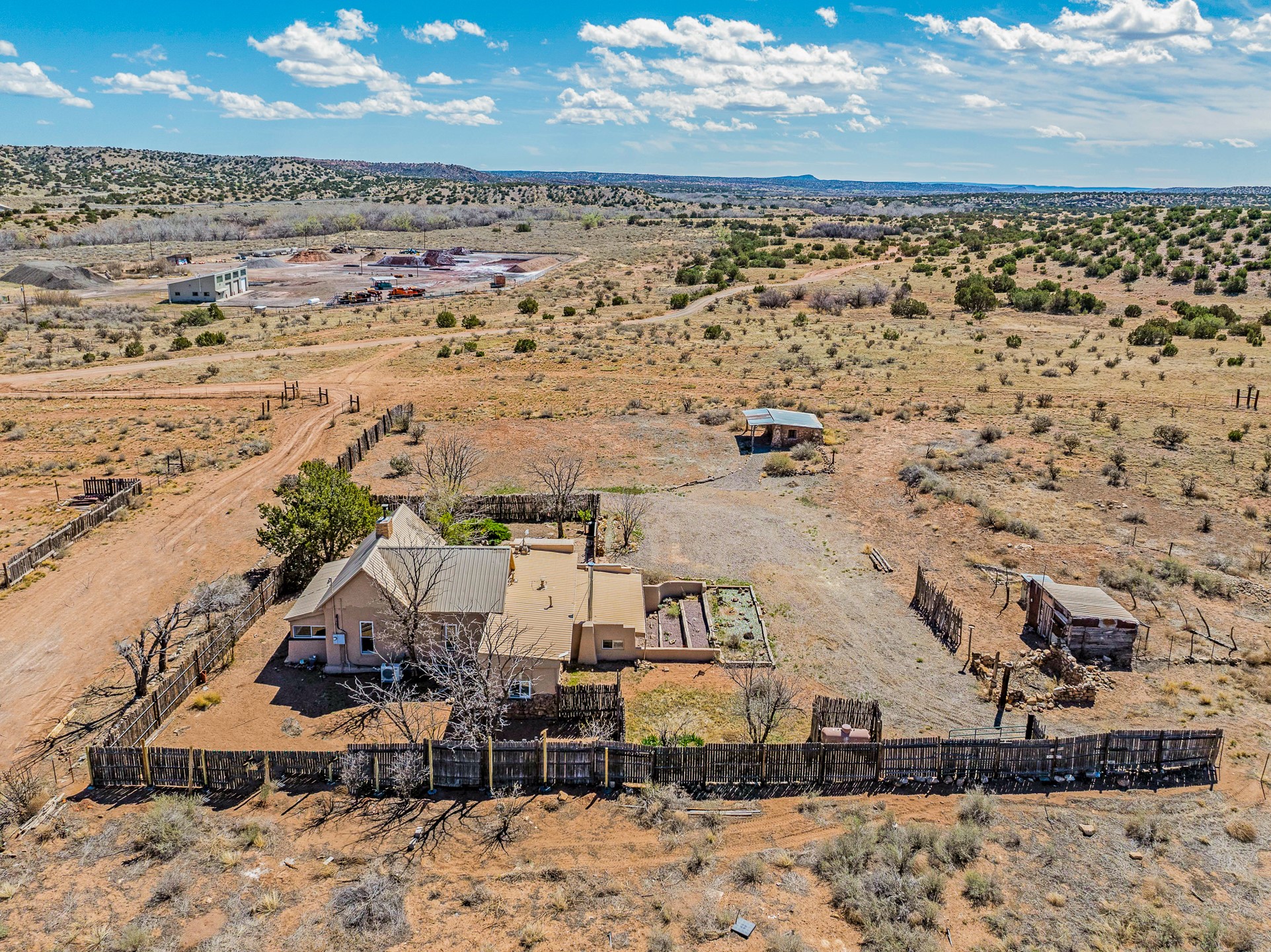 8 Camino Querencia, Cerrillos, New Mexico image 33