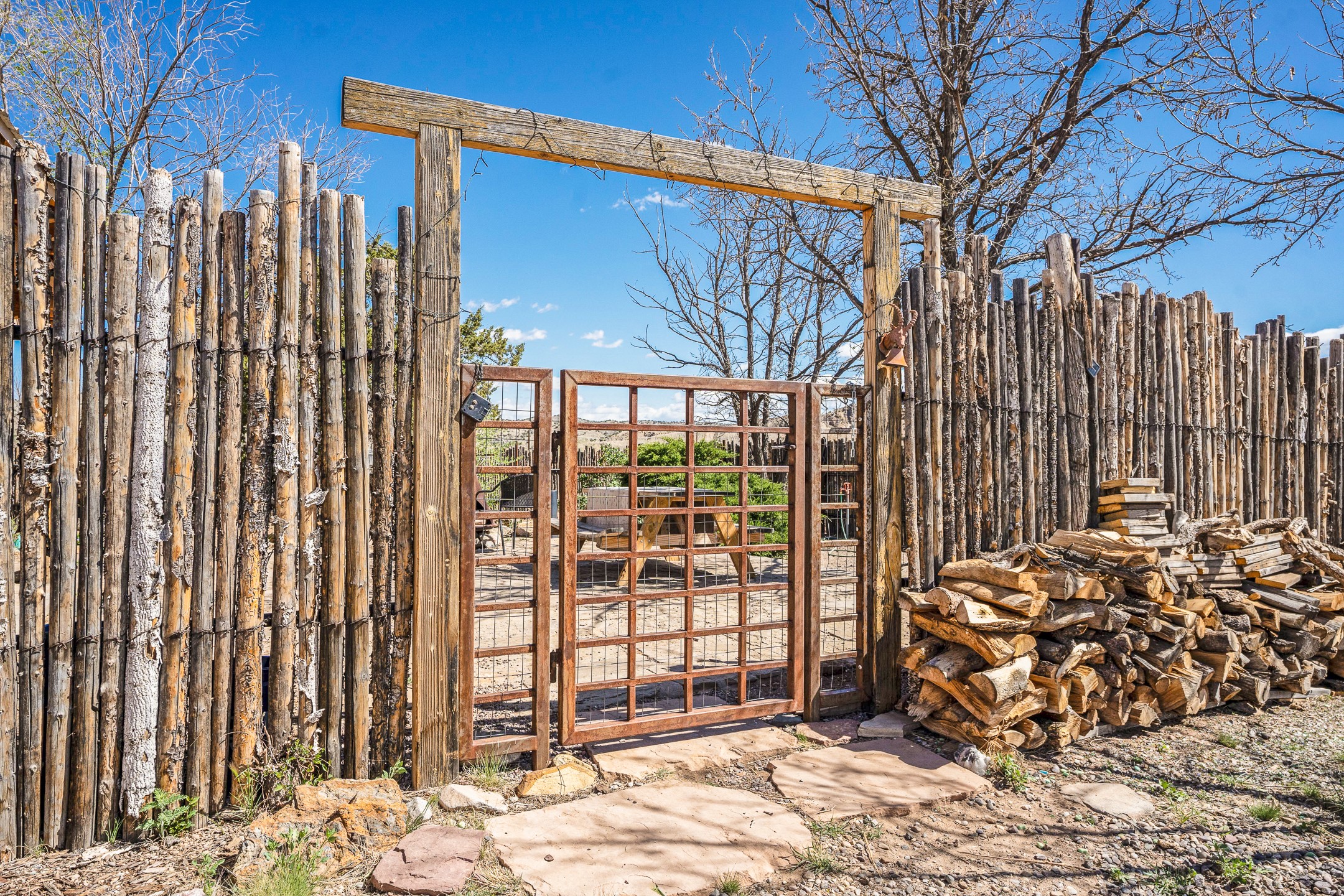 8 Camino Querencia, Cerrillos, New Mexico image 50