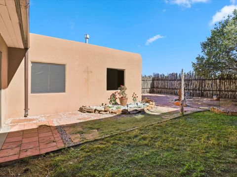 Tiny photo for 8 Carlito Rd, Santa Fe, NM 87508 (MLS # 202504886)