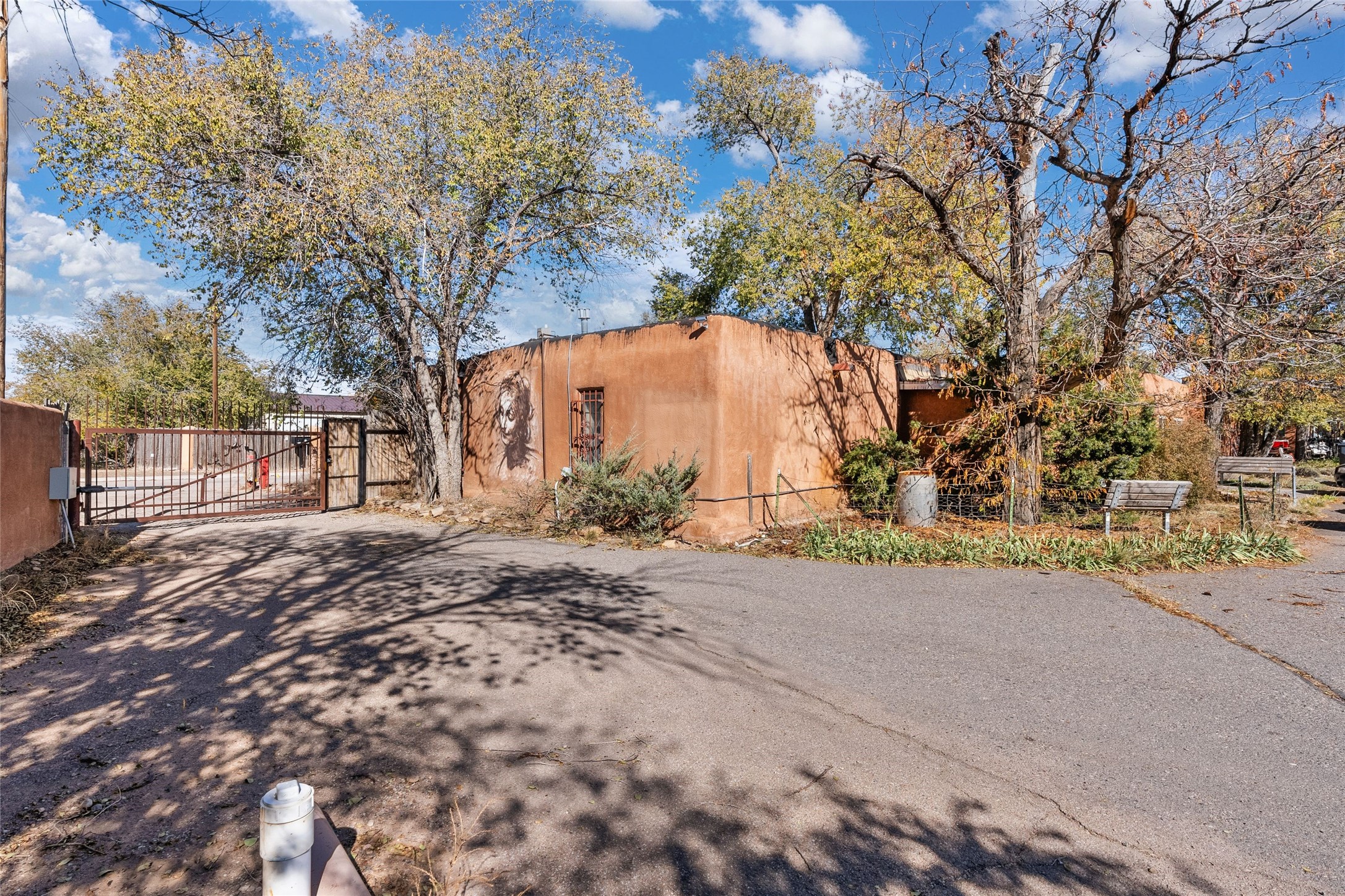 4884 A&B La Junta Del Alamo, Santa Fe, New Mexico image 11