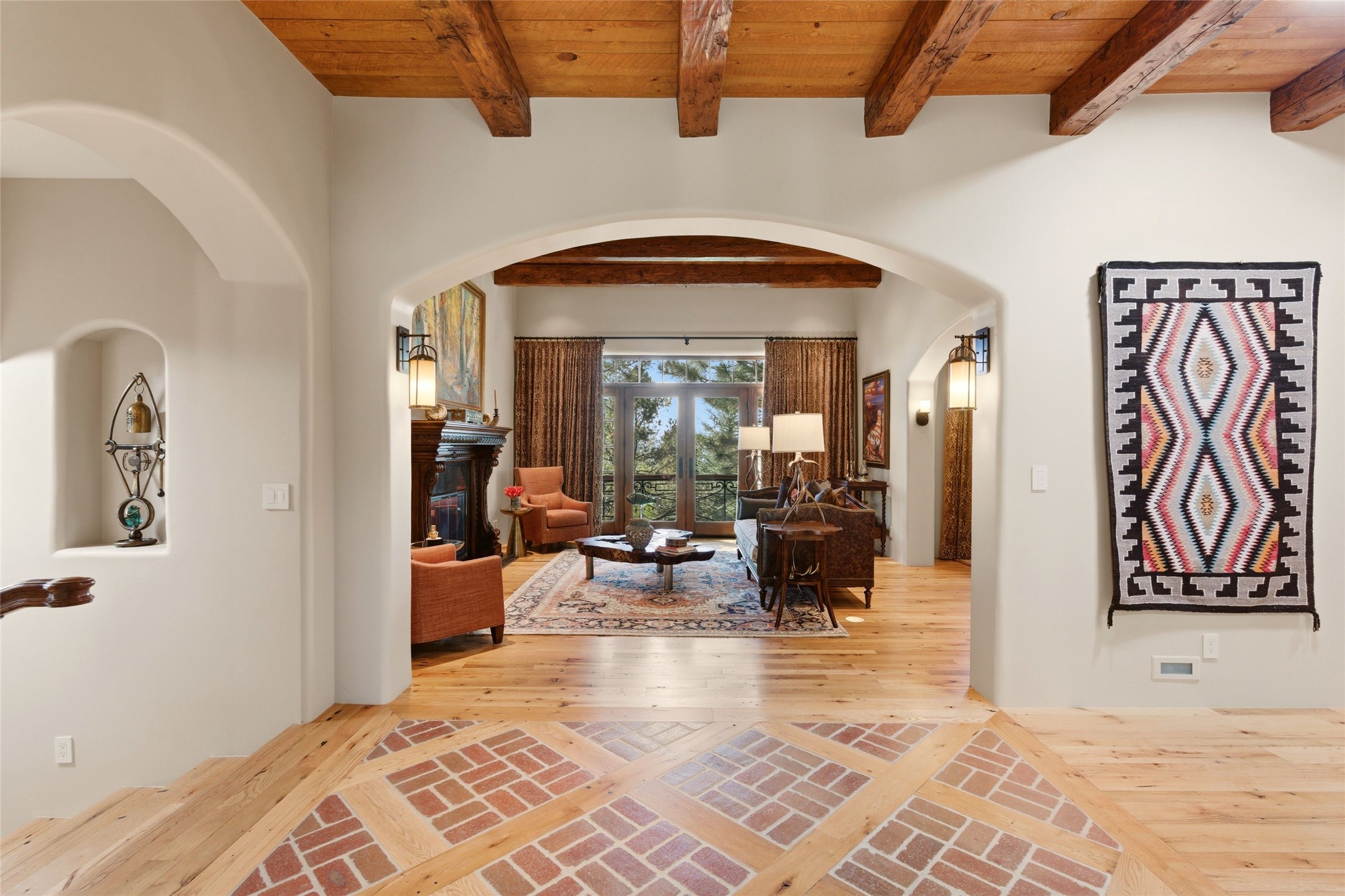 1145 South Summit Ridge
