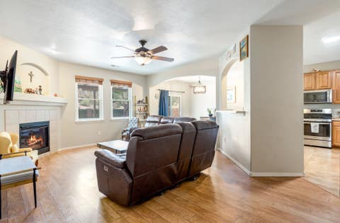 Homes For Sale - 7224 Hearthstone Road<br/> Albuquerque, NM 87114