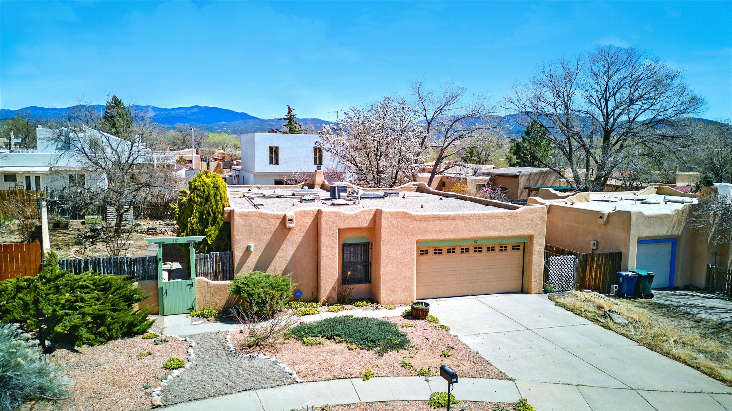 117 Calle Don Jose, Santa Fe, New Mexico image 2