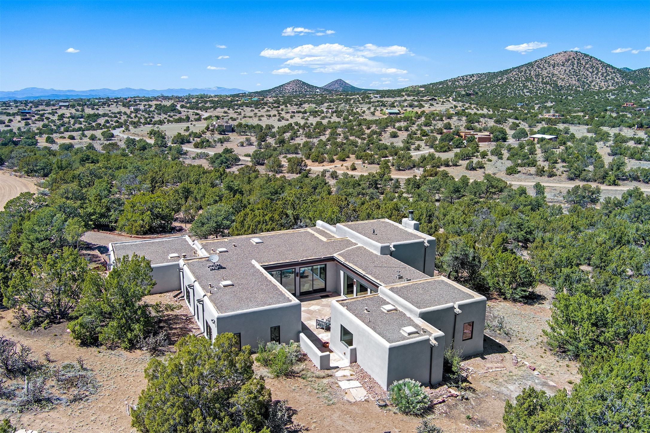 20 Agua Viviendo, Santa Fe, New Mexico image 31