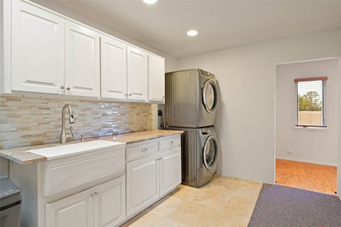 Tiny photo for 14 Verano Loop, Santa Fe, NM 87508 (MLS # 202602408)