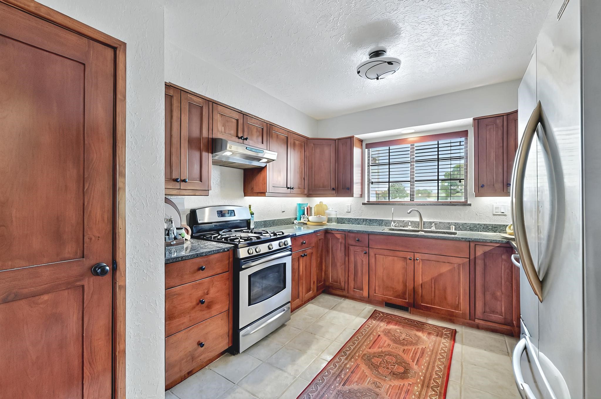 2811 Calle Calmo, Santa Fe, New Mexico image 12