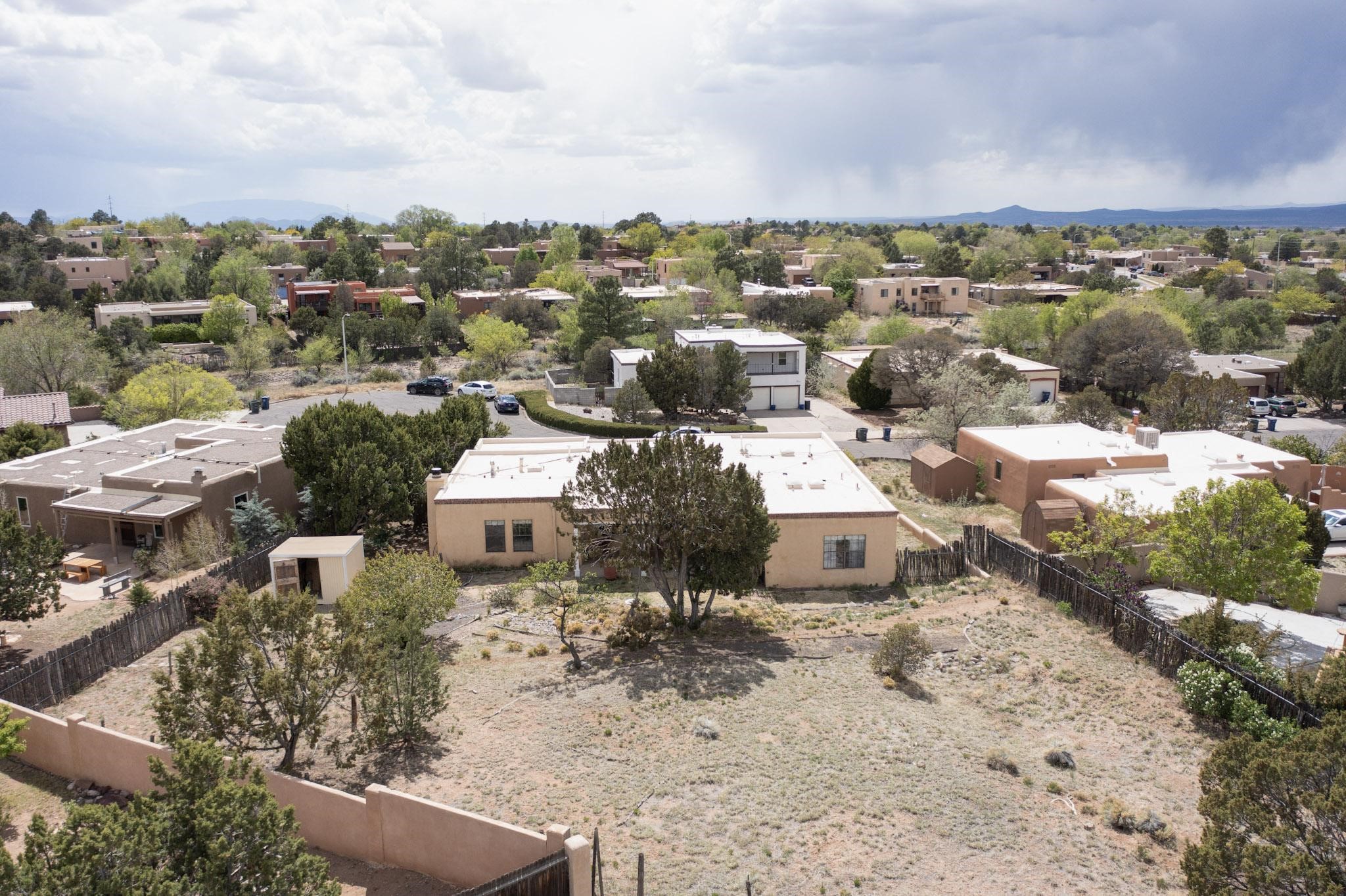 2811 Calle Calmo, Santa Fe, New Mexico image 45