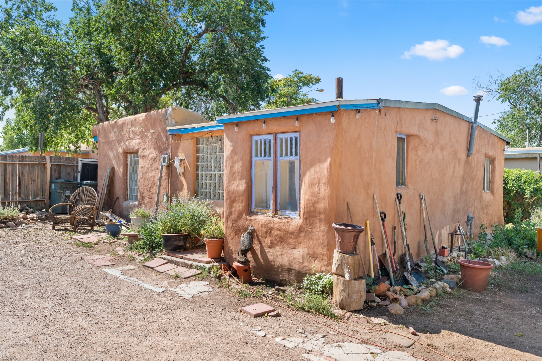 222 Polaco St, Santa Fe, New Mexico image 8