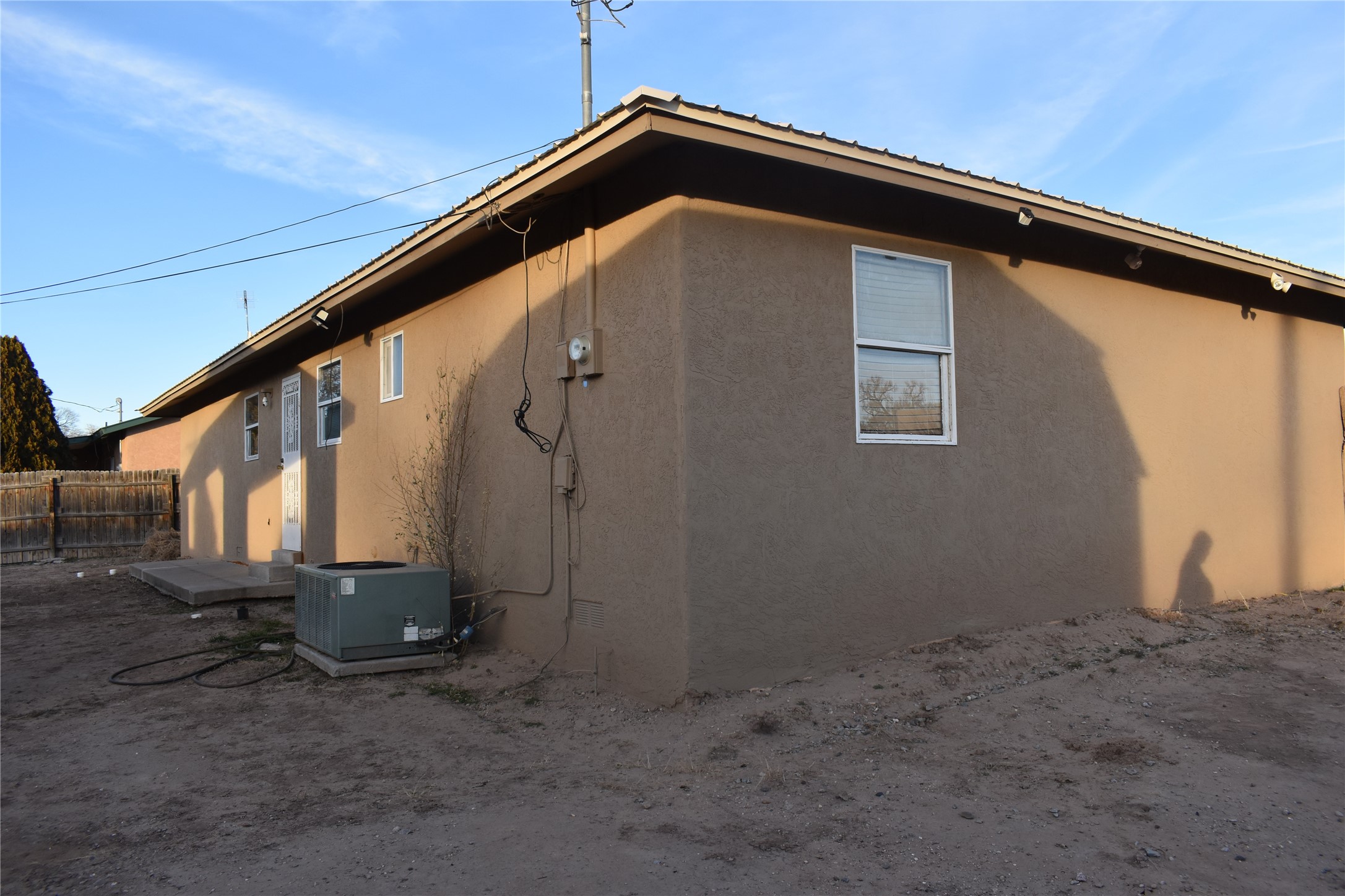 526 Camino Arbolera, Espanola, New Mexico image 2