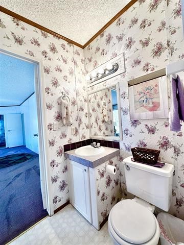 Ojo Sarco, New Mexico 97521, United States, 3 Bedrooms Bedrooms, ,3 BathroomsBathrooms,Residential,Active,68778