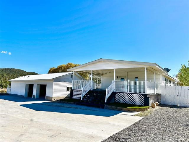 Ojo Sarco, New Mexico 97521, United States, 3 Bedrooms Bedrooms, ,3 BathroomsBathrooms,Residential,Active,68778