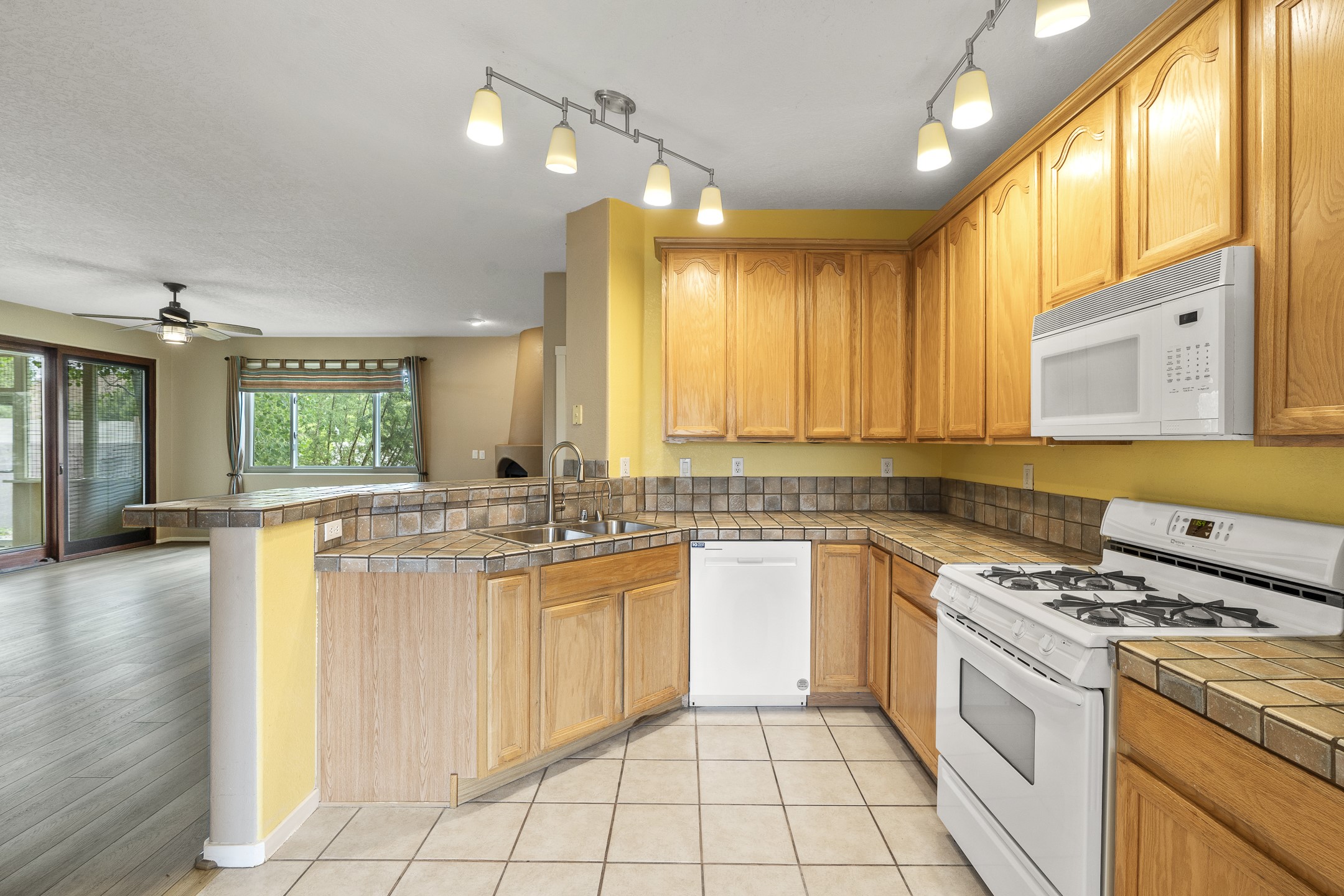 3 Periwinkle Place, Santa Fe, New Mexico image 6
