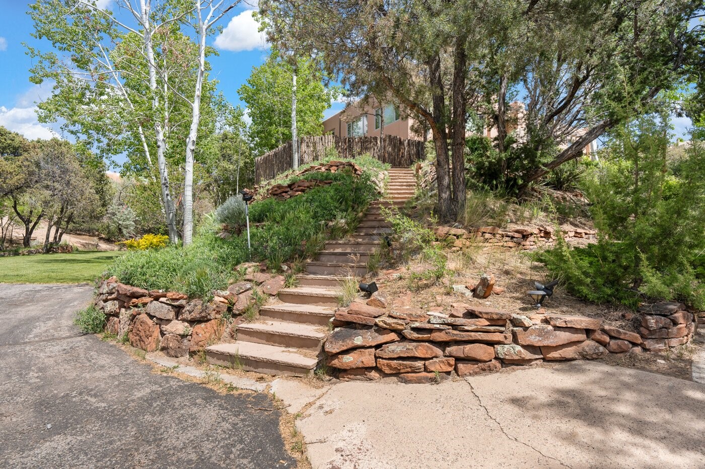 1281 Este Lane, Santa Fe, New Mexico image 8