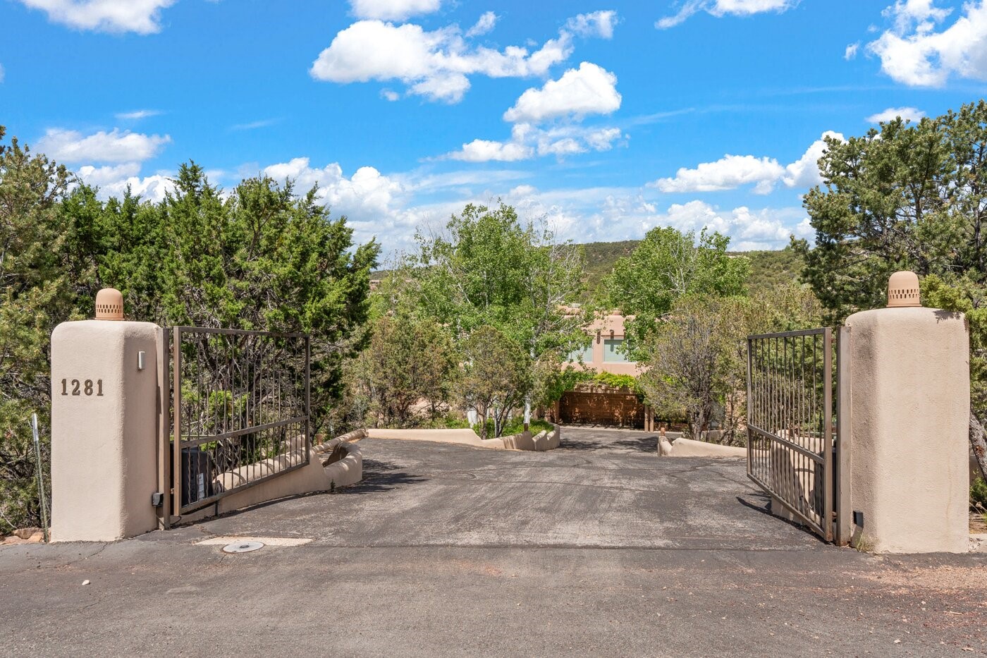 1281 Este Lane, Santa Fe, New Mexico image 4