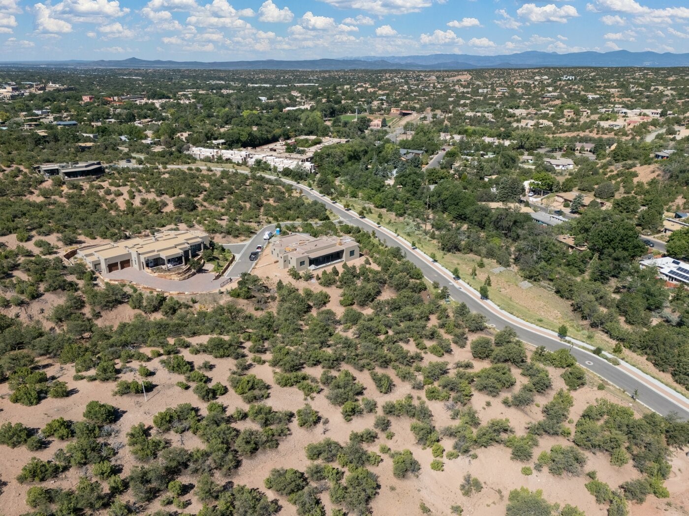 555 Calle Mirasol, Santa Fe, New Mexico image 16