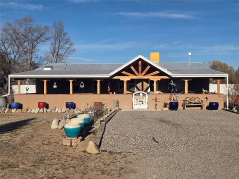 Mobile Home For Sale - 70A & 70 County Road 24<br/> Rio Arriba County, Espanola, NM 87532
