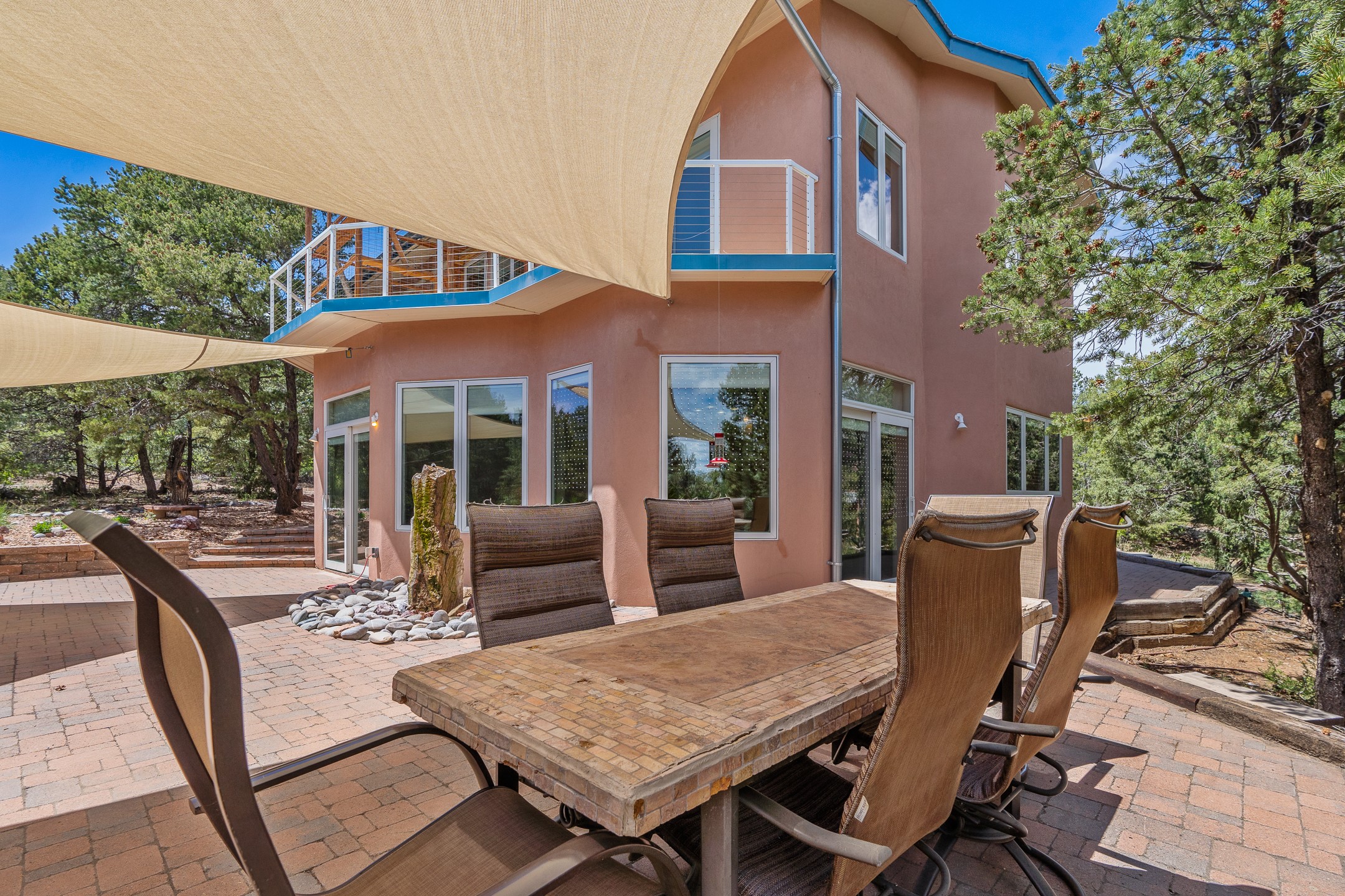 Santa Fe, New Mexico 87505, United States, 4 Bedrooms Bedrooms, ,4 BathroomsBathrooms,Residential,Active,146806