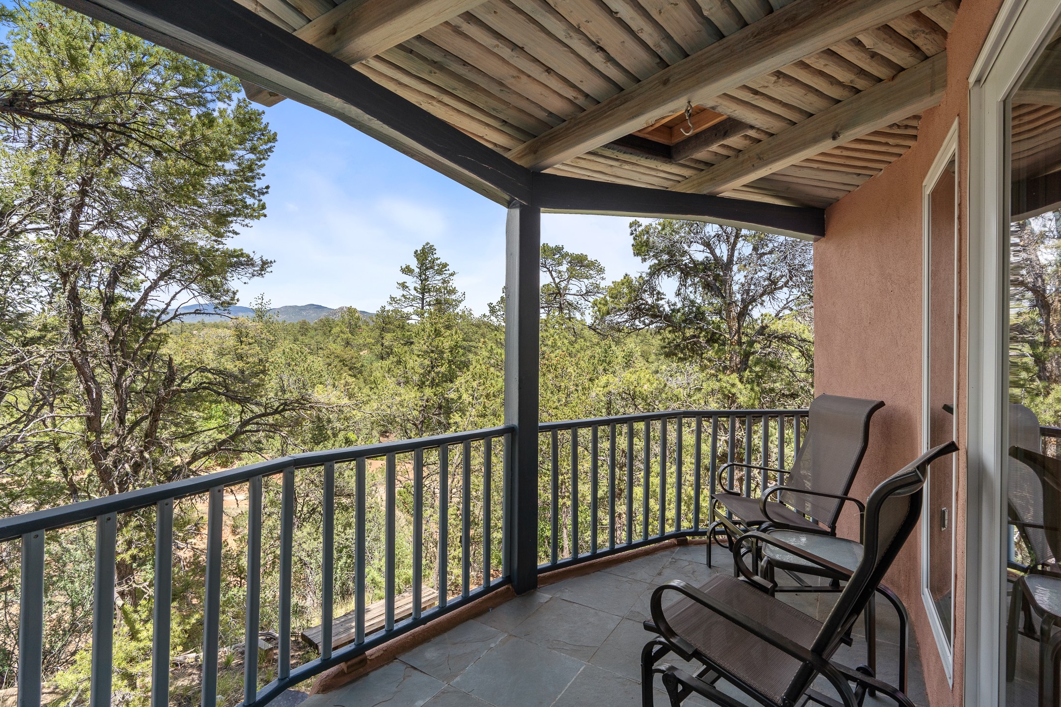 Santa Fe, New Mexico 87505, United States, 4 Bedrooms Bedrooms, ,4 BathroomsBathrooms,Residential,Active,146806