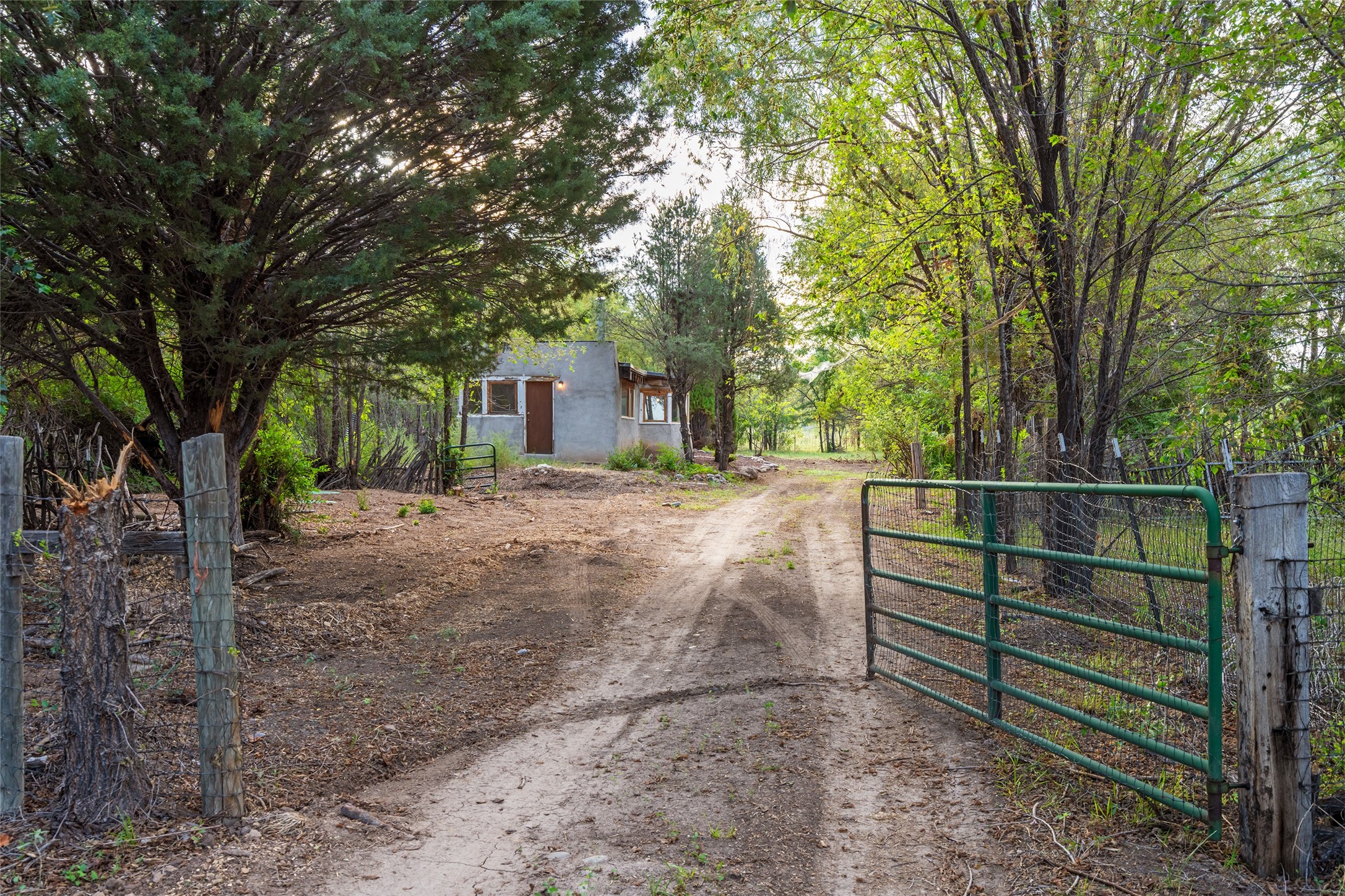 Pena Blanca, New Mexico 87041, United States, 1 Bedroom Bedrooms, ,1 BathroomBathrooms,Residential,Active,207944