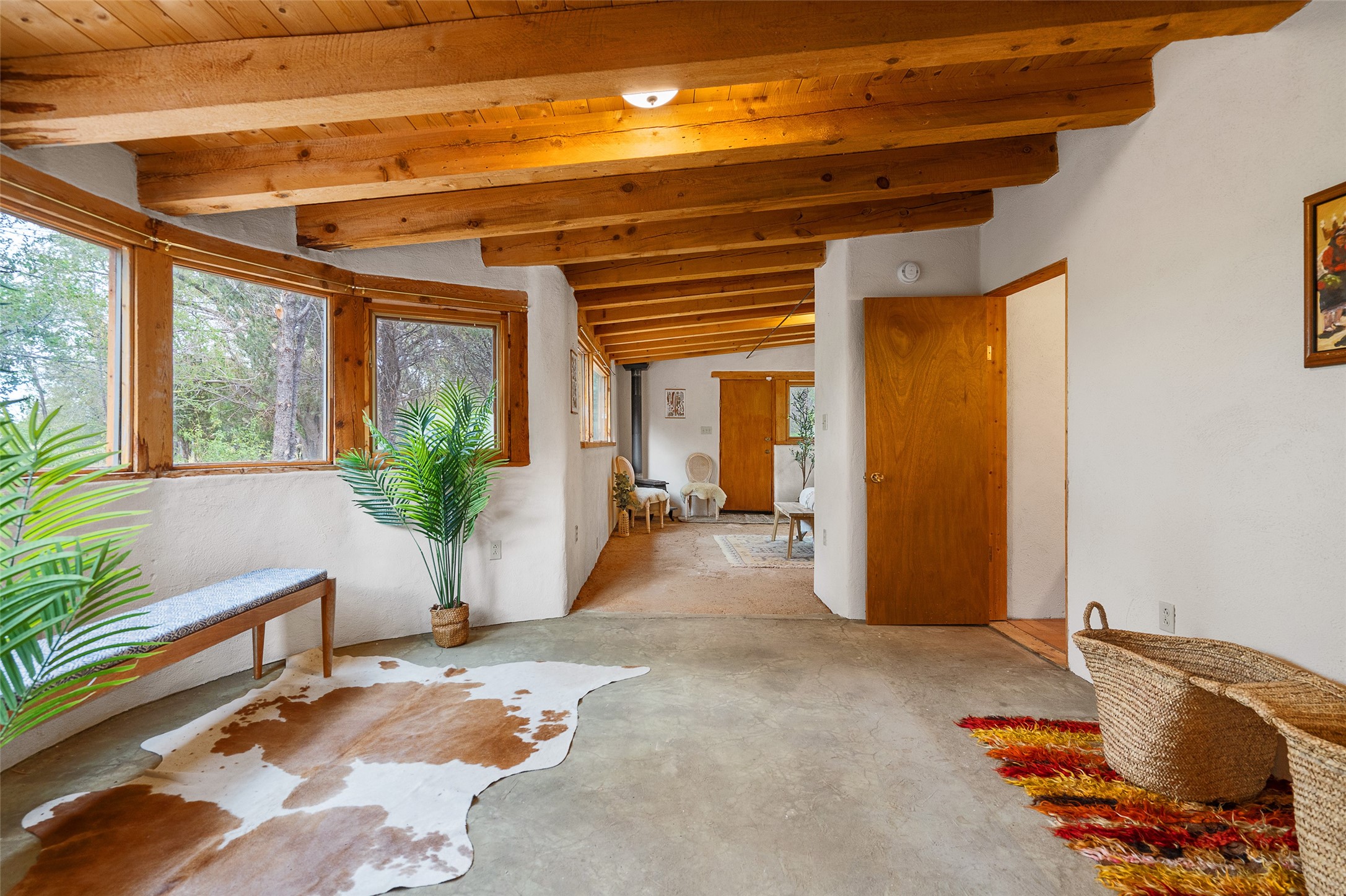 Pena Blanca, New Mexico 87041, United States, 1 Bedroom Bedrooms, ,1 BathroomBathrooms,Residential,Active,207944