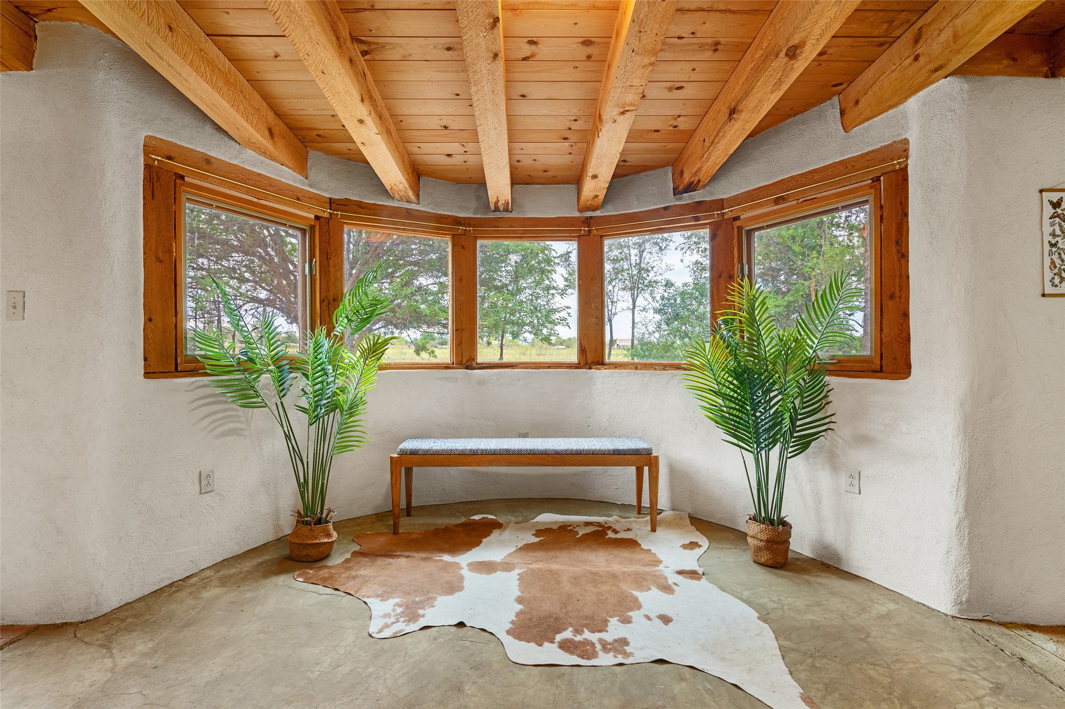 Pena Blanca, New Mexico 87041, United States, 1 Bedroom Bedrooms, ,1 BathroomBathrooms,Residential,Active,207944