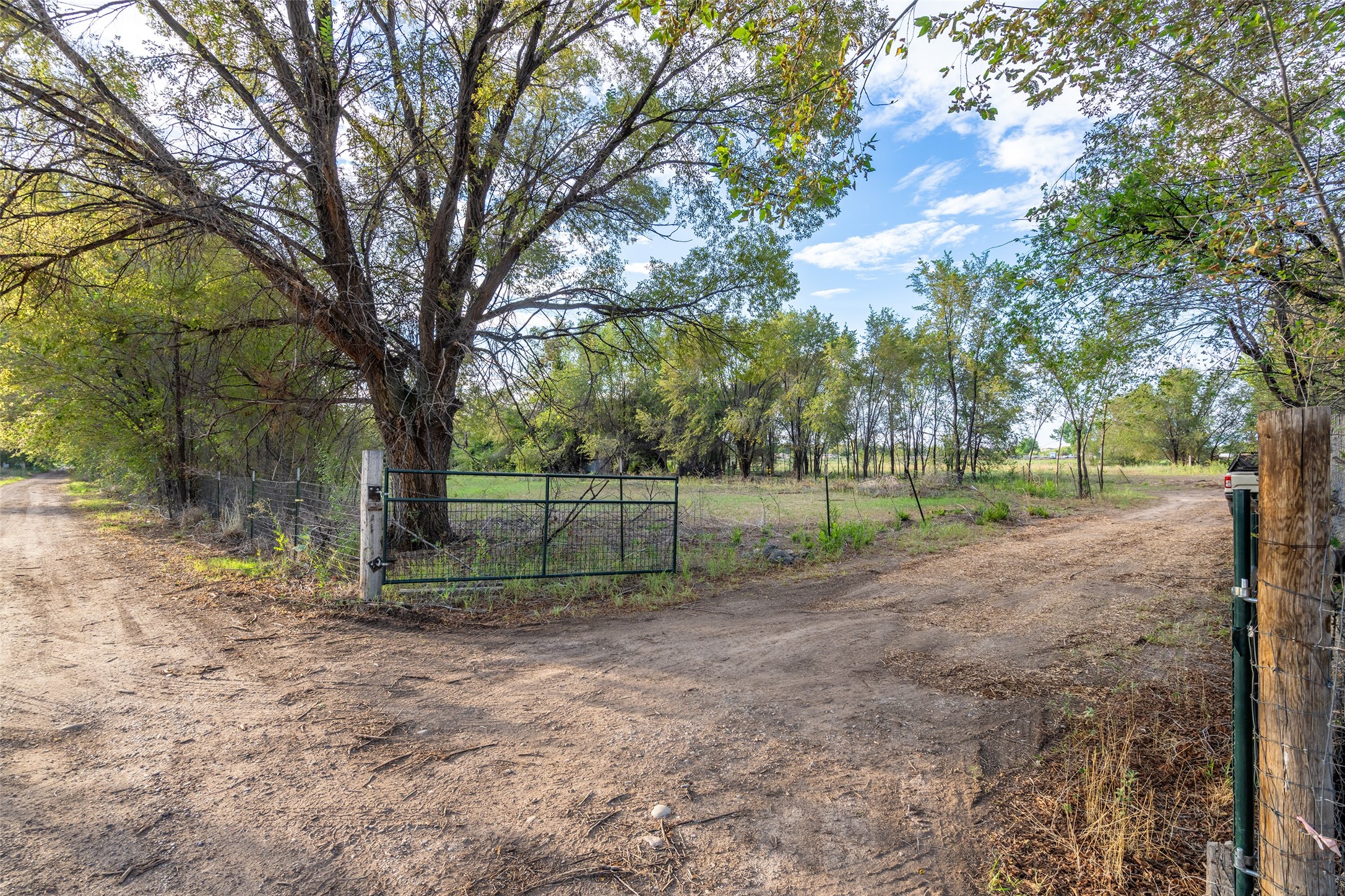 Pena Blanca, New Mexico 87041, United States, 1 Bedroom Bedrooms, ,1 BathroomBathrooms,Residential,Active,207944