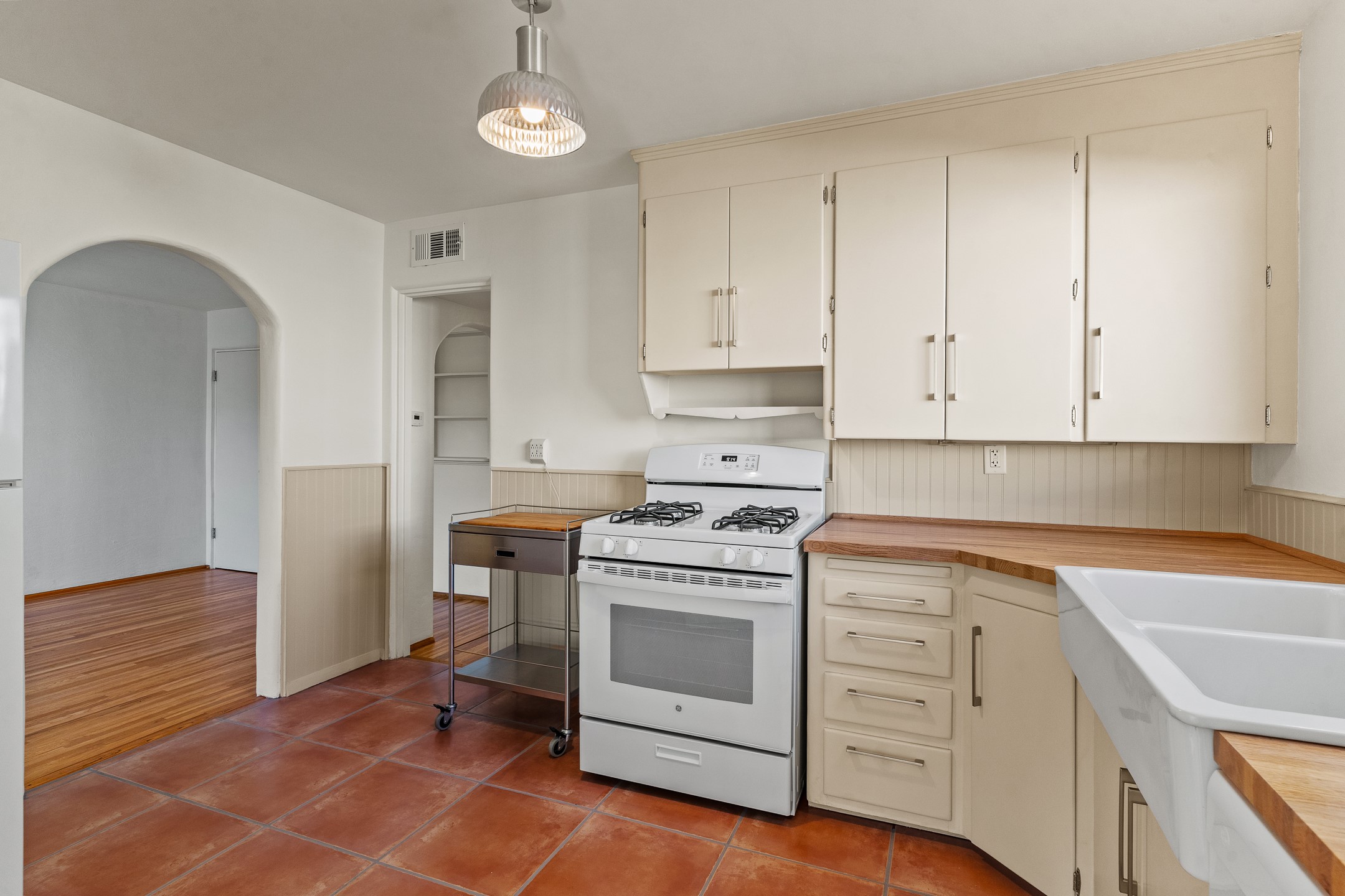 Santa Fe, New Mexico 87505, United States, ,Residential,Active,34426