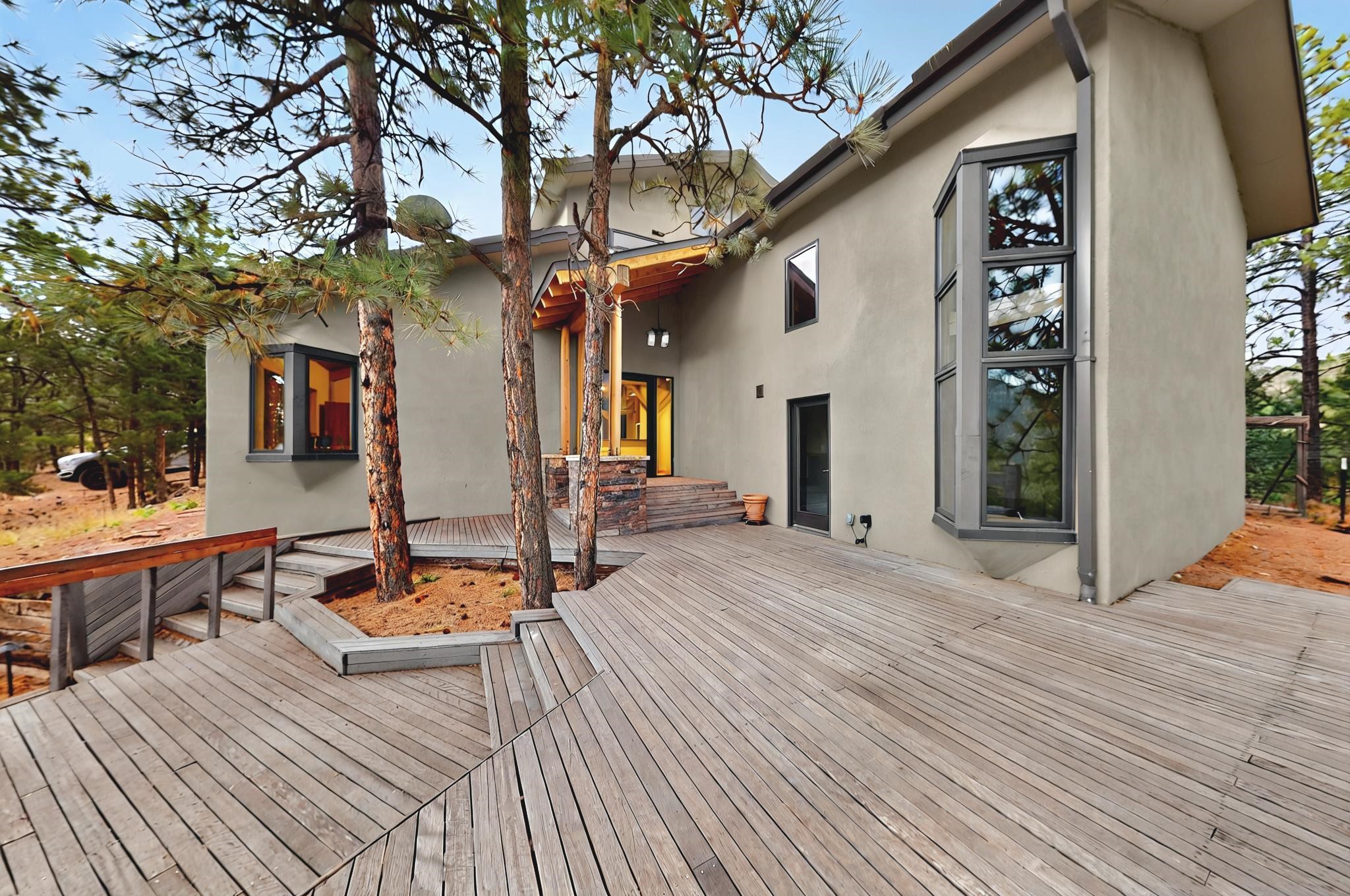 197 Overlook Rd, Santa Fe, New Mexico image 1
