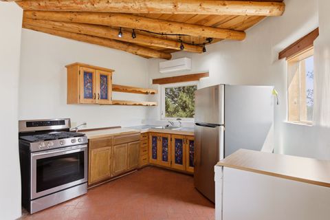 Tiny photo for 3 Apache Rd Rd, Santa Fe, NM 87508 (MLS # 202601605)