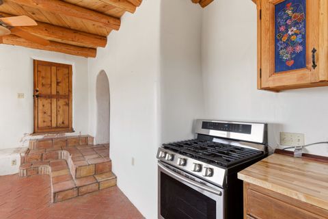Tiny photo for 3 Apache Rd Rd, Santa Fe, NM 87508 (MLS # 202601605)