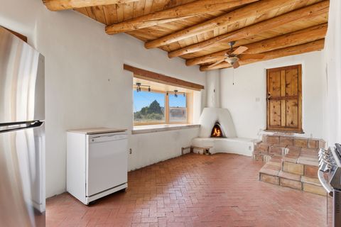 Tiny photo for 3 Apache Rd Rd, Santa Fe, NM 87508 (MLS # 202601605)
