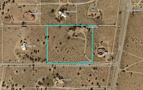 Tiny photo for 3 Apache Rd Rd, Santa Fe, NM 87508 (MLS # 202601605)
