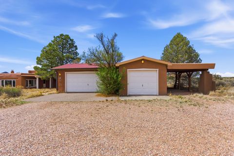 Tiny photo for 3 Apache Rd Rd, Santa Fe, NM 87508 (MLS # 202601605)