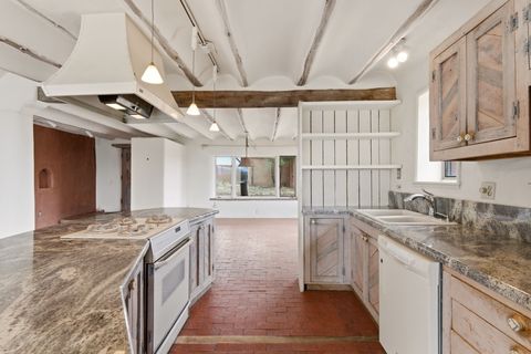 Tiny photo for 3 Apache Rd Rd, Santa Fe, NM 87508 (MLS # 202601605)