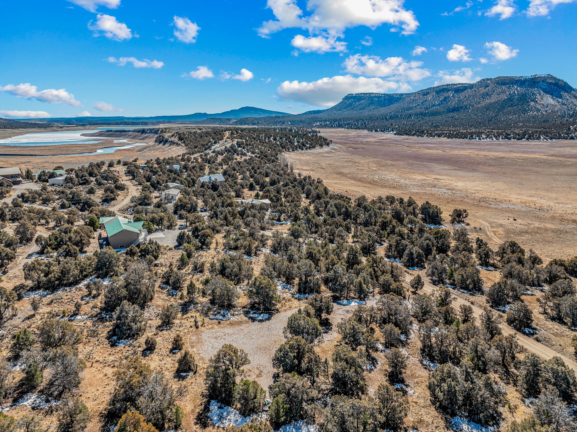 Los Ojos, New Mexico 87551, United States, 4 Bedrooms Bedrooms, ,3 BathroomsBathrooms,Residential,Active,89015