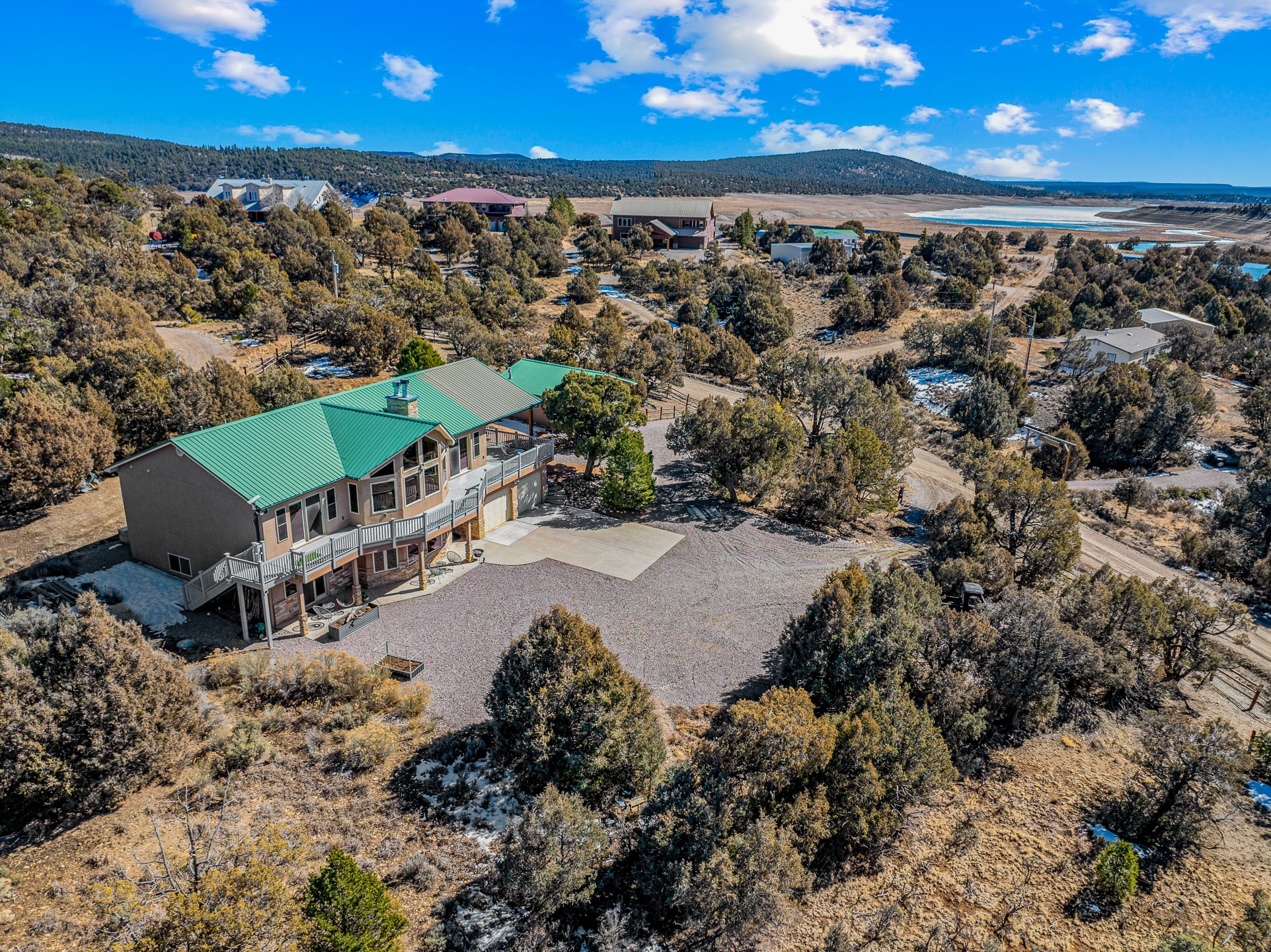 Los Ojos, New Mexico 87551, United States, 4 Bedrooms Bedrooms, ,3 BathroomsBathrooms,Residential,Active,89015